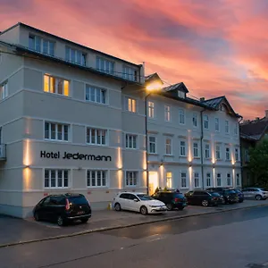 מלון Jedermann Boutiquehotel Mit Stadtgarten