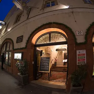 4* Otel Altstadt Stadtkrug