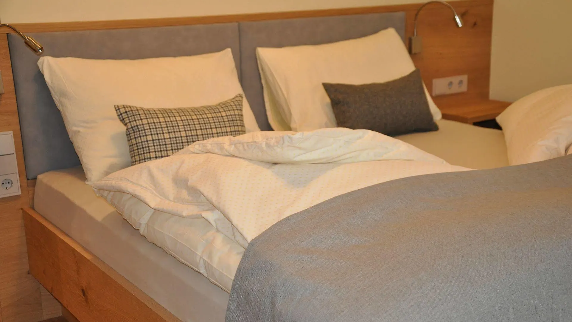 זלצבורג Design Hotel Frauenschuh 4*,